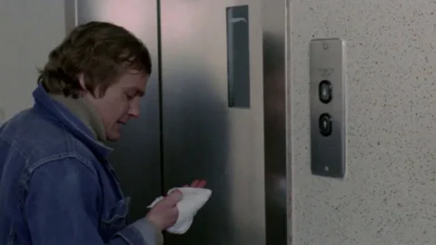 Satan’s Slave (1976)