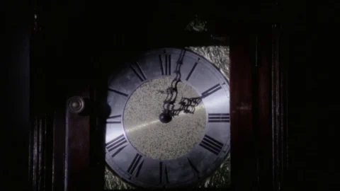 Nove ospiti per un delitto