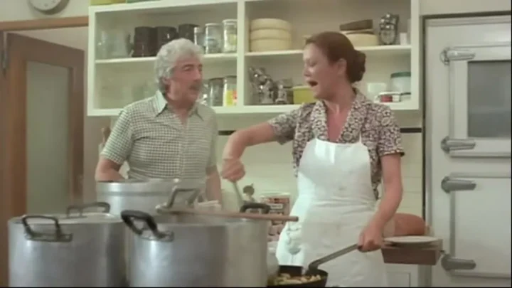 Per Amore Di Cesarina (1976)