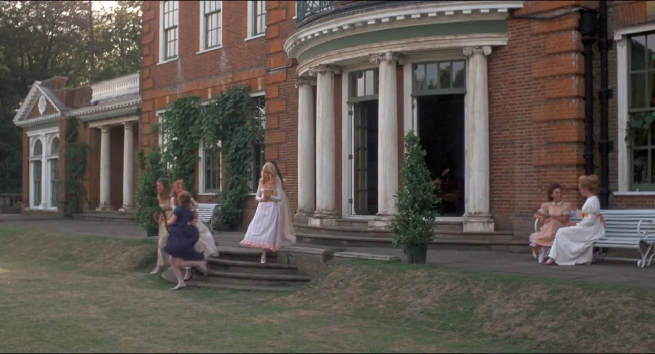 Lust for a Vampire  (FullHDRip) (1971)