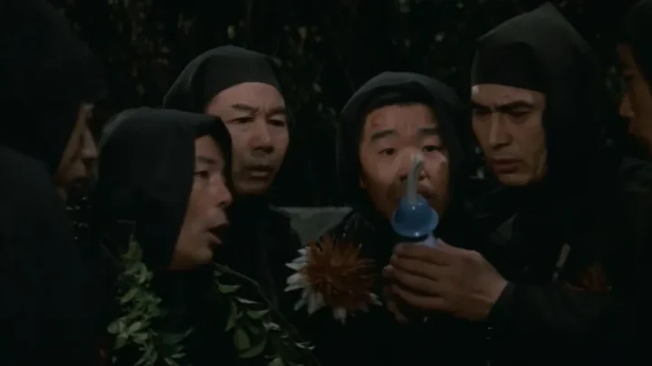 Kigeki sex kôbô-sen (1972)