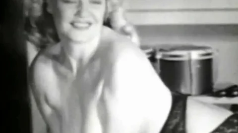 Big Bust Loops 27 (1970’s)