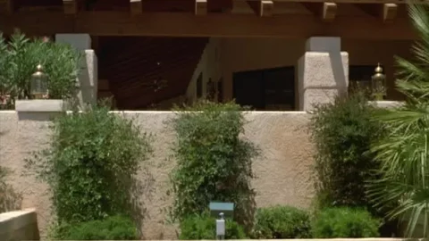 Pandora Peaks (2002)