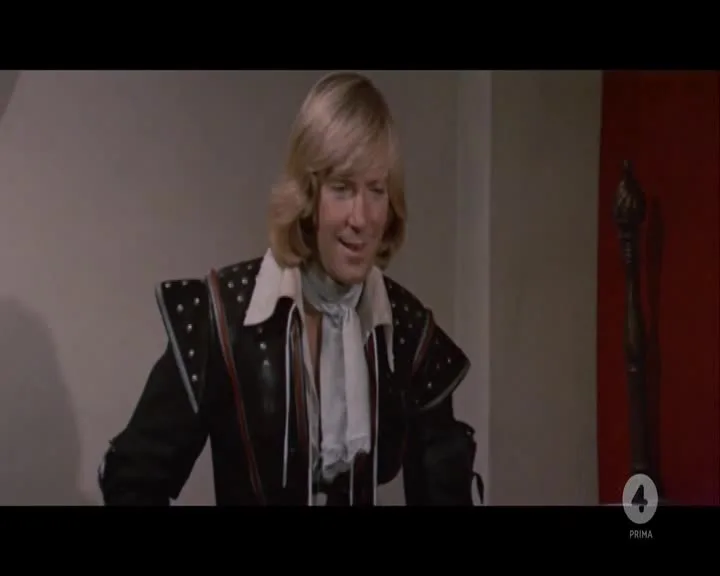 Da Scaramouche or se vuoi l’assoluzione baciar devi sto… cordone! (1973)