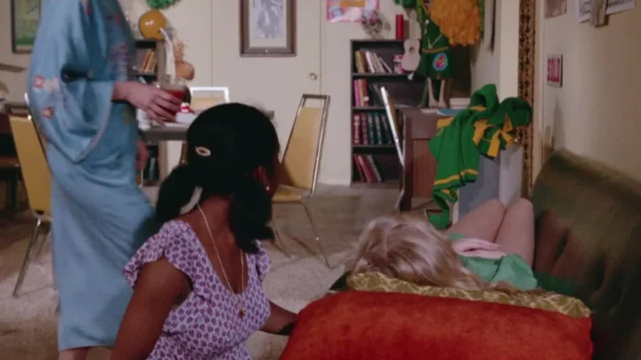The Swinging Cheerleaders (1974) (FullHDRip)
