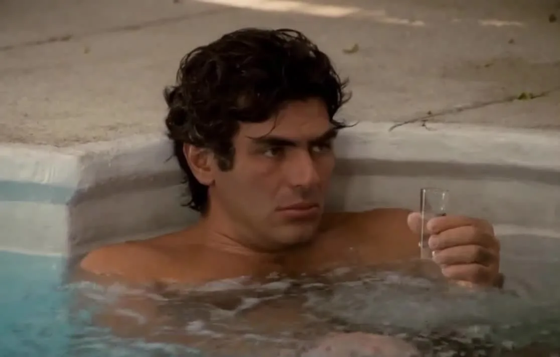 La casa que arde de noche (1985)