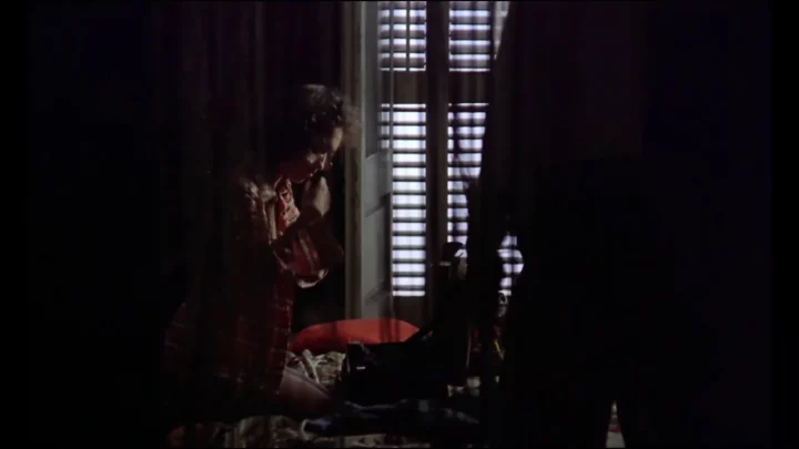 La muchacha de las bragas de oro (1980)