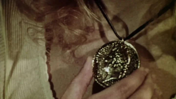 The Beauties and the Beast (1974) (FullHDRip)