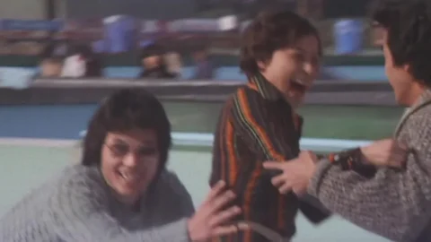 Shûdôjo Runa no kokuhaku (1976)