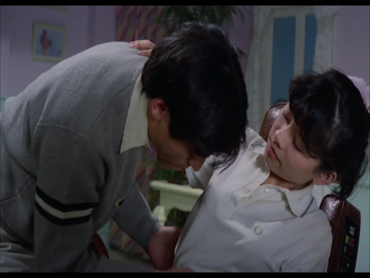 Pink cut: Futoku aishite fukaku aishite (1983)