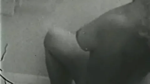 Big Bust Loops 06 (1950’s)