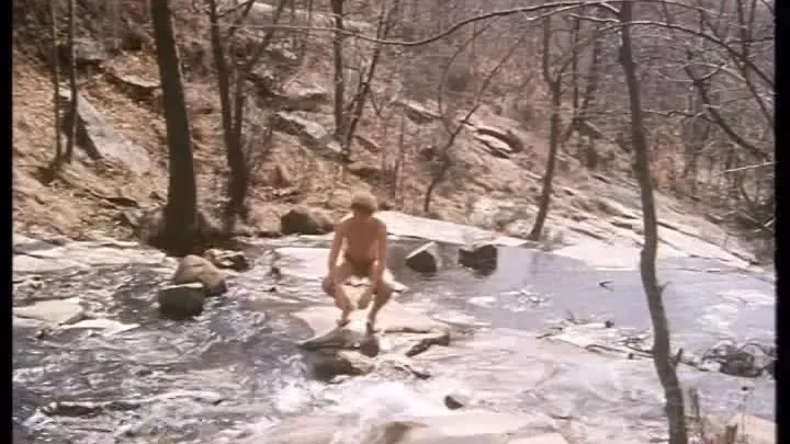 Perversión en el paraíso (1981)