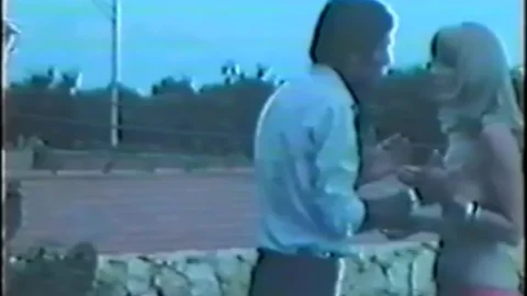 La ragazza dalla pelle di corallo (1976)