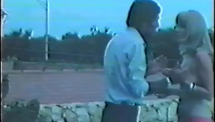 La ragazza dalla pelle di corallo (1976)