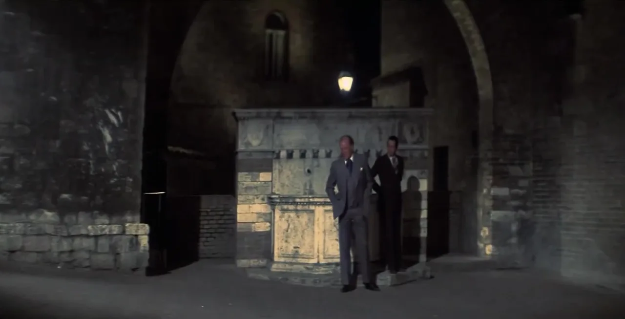 Labbra di lurido blu (1975)
