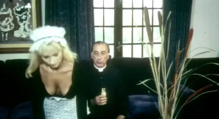 Il signor Ministro li pretese tutti e subito (1977)