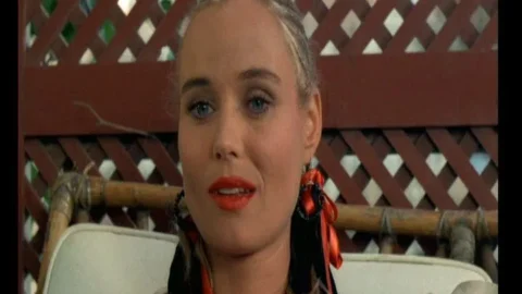 Police des moeurs: Les filles de Saint Tropez (1987) (Better Quality)