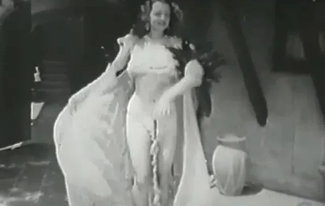 Grindhouse Follies 09 (1940-50’s)