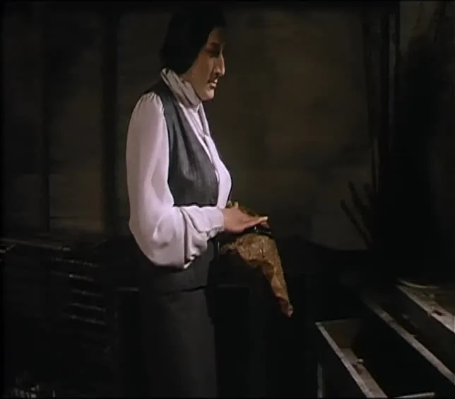 Education Anglaise (1983) (Better Quality)