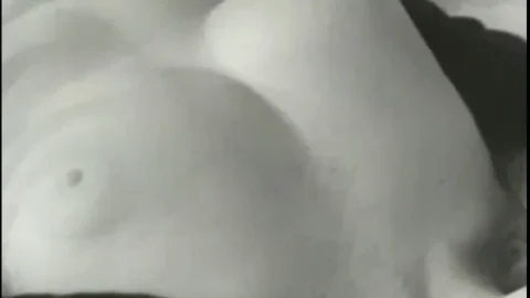 Big Bust Loops 38 (1970’s)