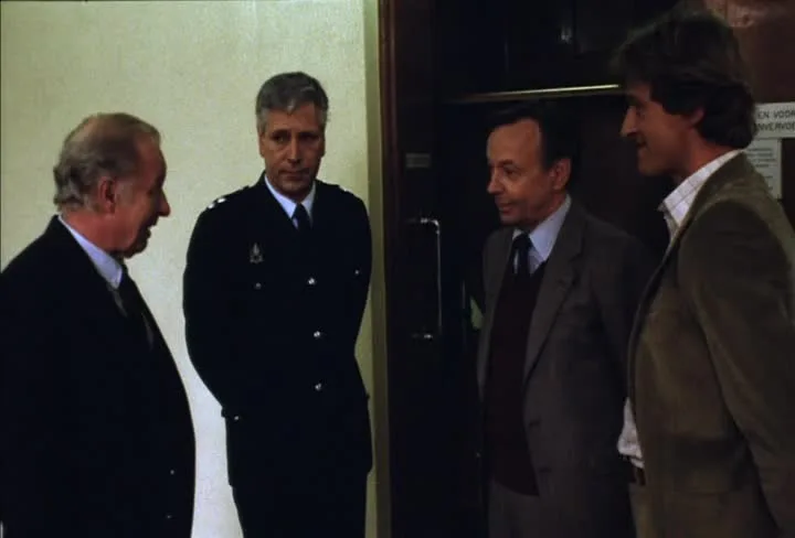 Grijpstra & De Gier (1979)