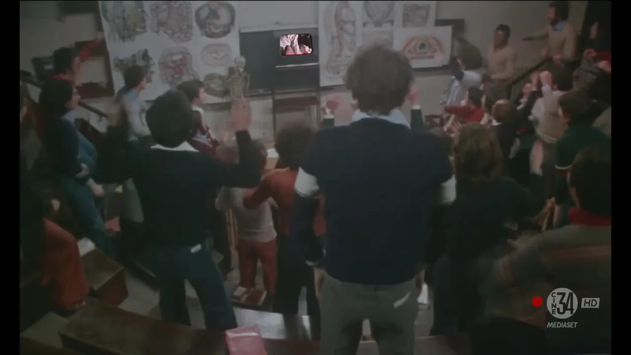 La dottoressa sotto il lenzuolo (1976) (FullHDRip)