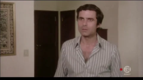 Amore mio spogliati… che poi ti spiego! (1975)