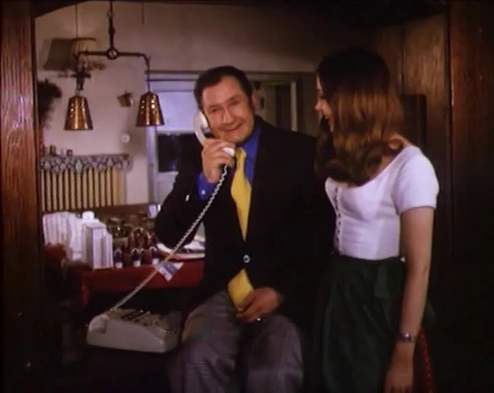 Liebesgrusse aus der Lederhose 2: Zwei Kumpel auf der Alm (1974)