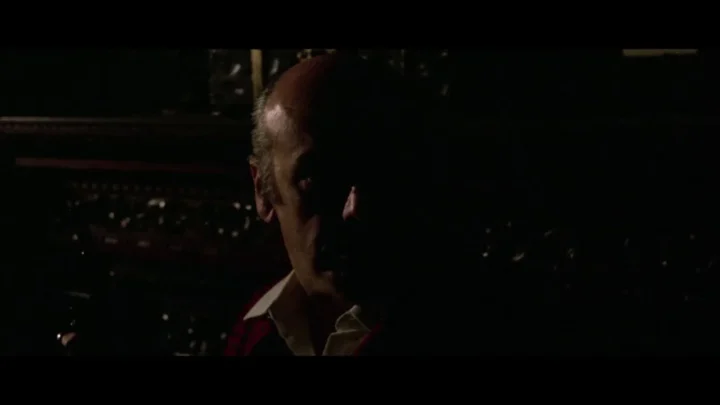 A.A.A. Massaggiatrice bella presenza offresi… (1972) (Better Quality)