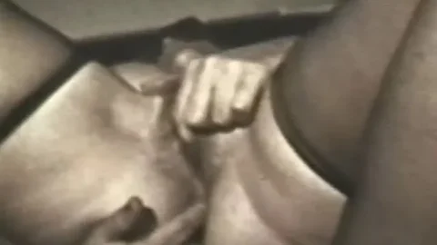 Bucky Beaver’s Solo Gals 042 (1960’s)