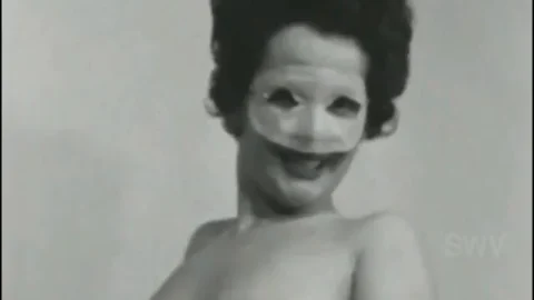 Big Bust Loops 28 (1970’s)
