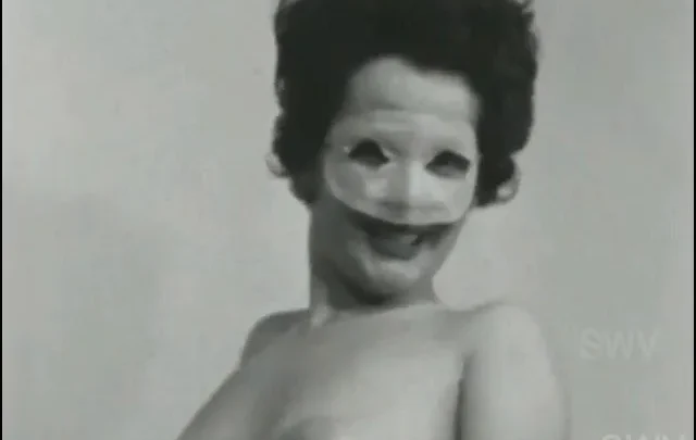 Big Bust Loops 28 (1970’s)