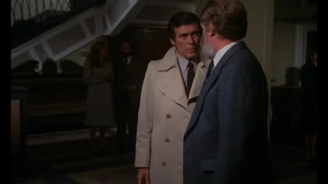 Mil gritos tiene la noche (1982)