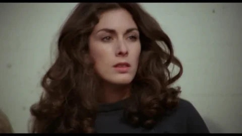 Caged Heat (1974) (FullHDRip)