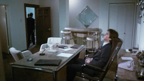 Death Brings Roses (1975)