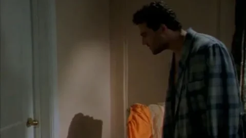 Hot Line – Season 2 Episode 1: Hung Jury (1996)